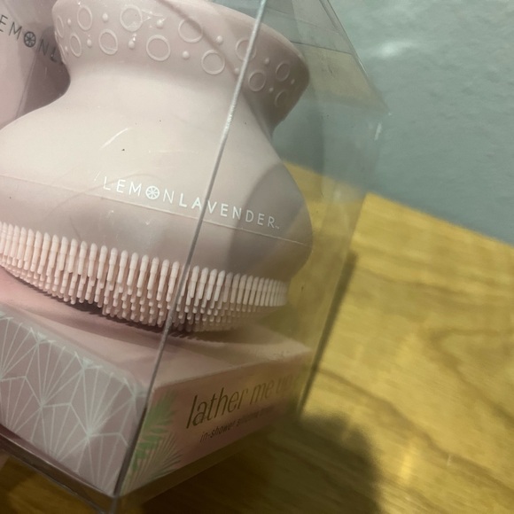 lather me up - in shower silicone brush - Picture 8 of 12